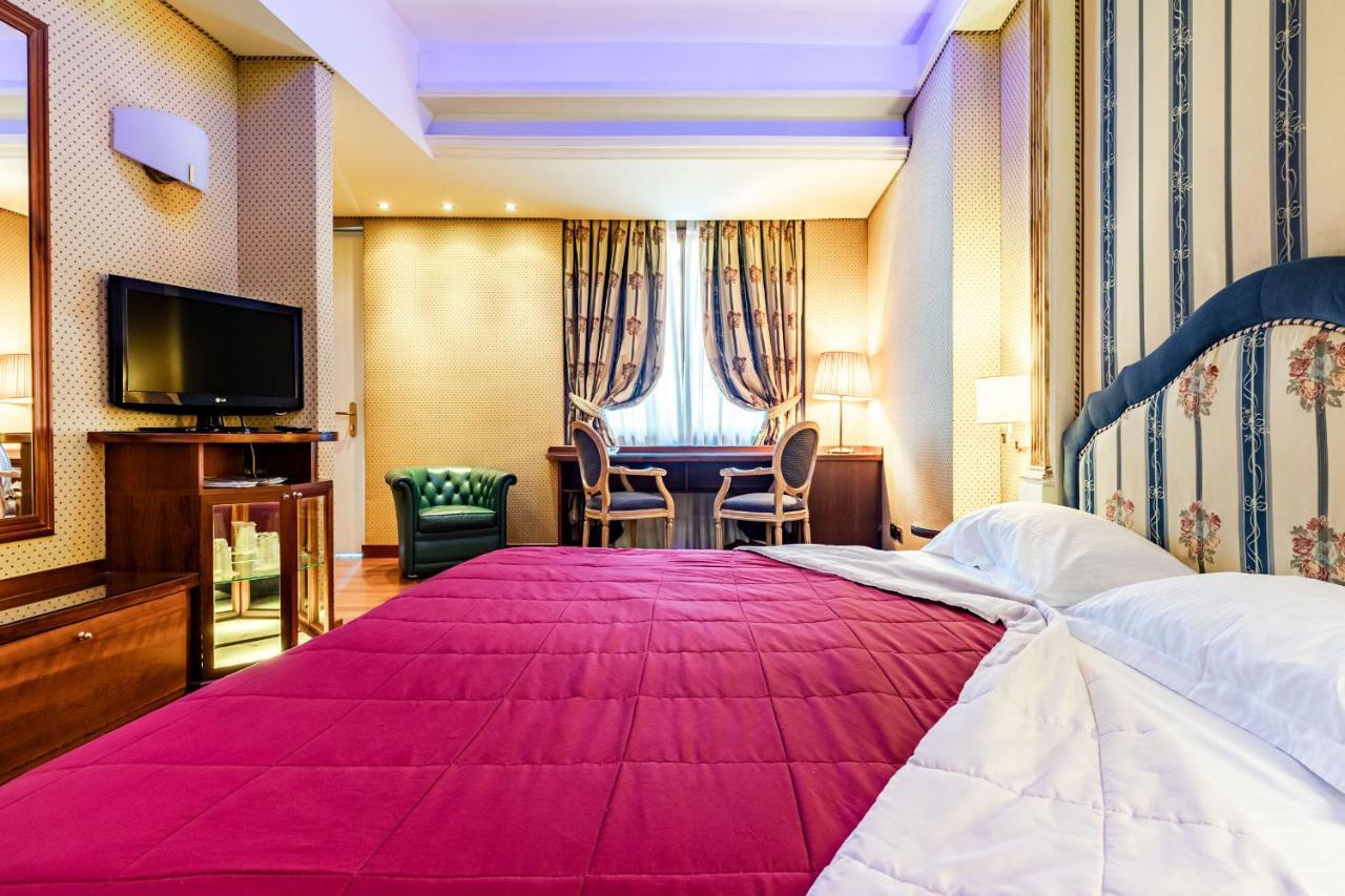Hotel Motel Miami Pioltello Екстериор снимка