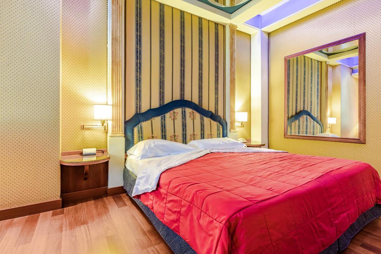 Hotel Motel Miami Pioltello Екстериор снимка